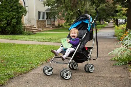 How to use Stroller for Newborn: Best Guide 2023